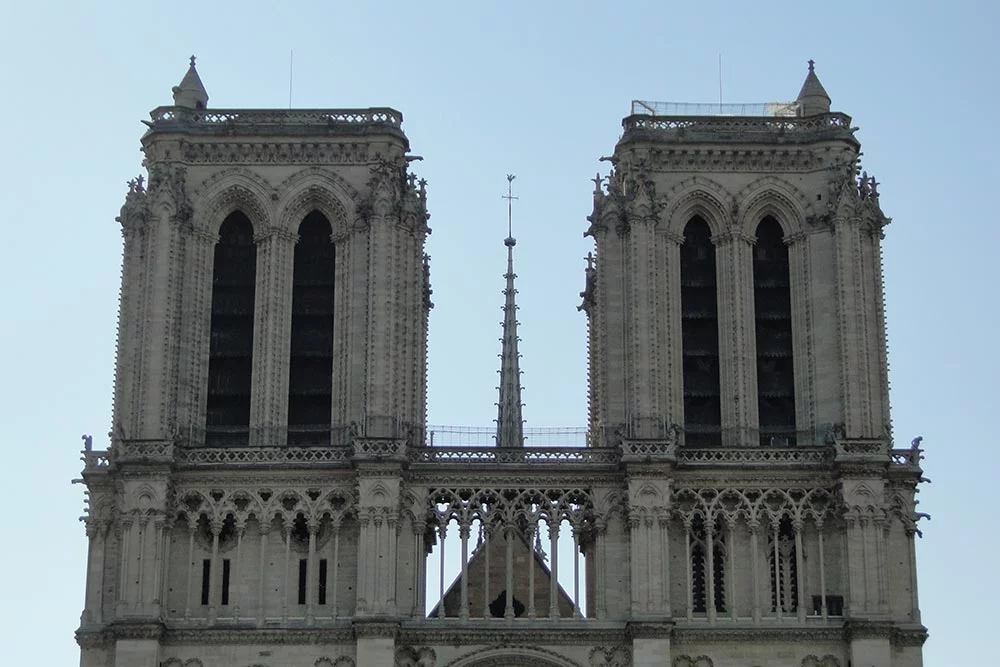 Notre_Dame_VW