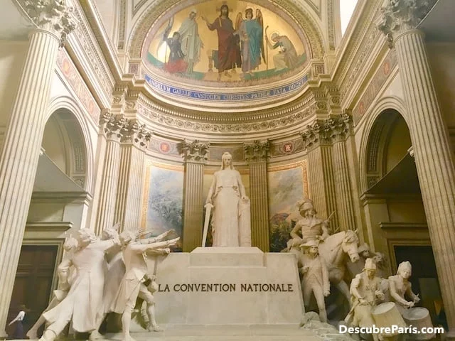 Imagen del interior del Panteon de París